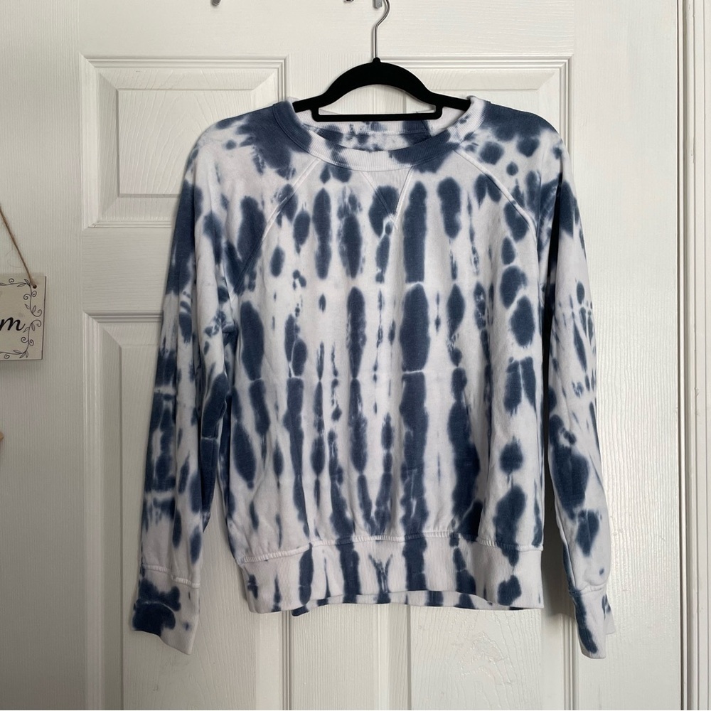Lou & Grey Navy and White Patterned Top